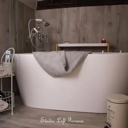 Loft Centro Storico Vista Castello Appartement *