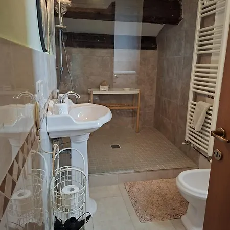 Loft Centro Storico Vista Castello Apartment *