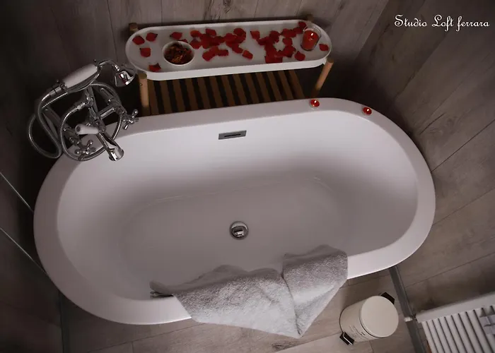 Appartement Loft Centro Storico Vista Castello Ferrara